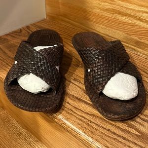 Bruno Magli men flats/ brown/ size 10